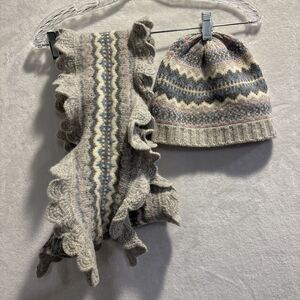 Lauren Ralph Lauren Women's Fair Isle Lambswool Scarf and Hat Set Grey Pink Blue